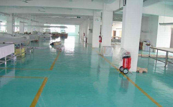 新城镇不同地坪材料的施工环境要求