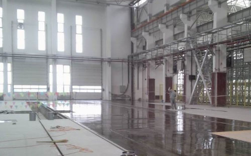 新城镇通用环氧地坪中涂